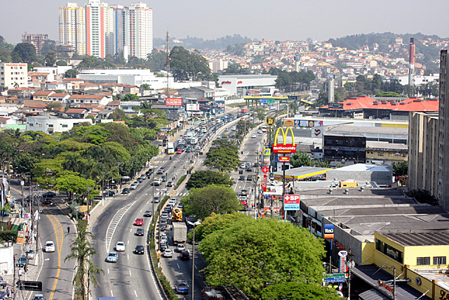 Foto da rodovia de Taboão, representando abrir empresa em Taboão
