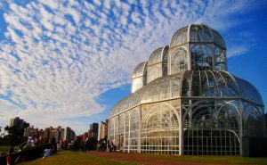 Foto do Jardim Botânico de Curitiba, representando abrir empresa em Curitiba