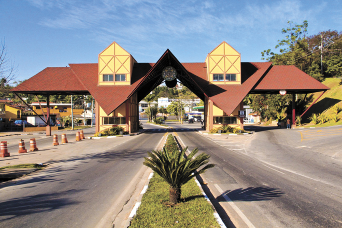 Foto do portal da cidade de São Roque, representando abrir empresa em São Roque - Abertura Simples