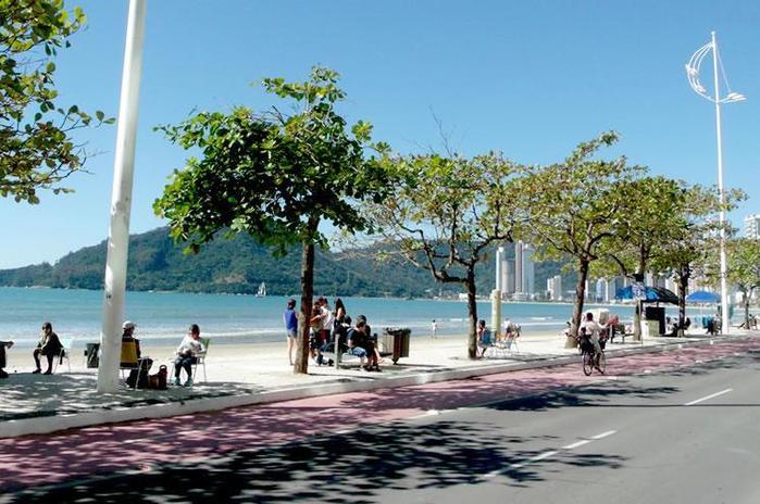 Orla de Balneário Camboriú, representando abrir empresa em Balneário Camboriú - Abertura Simples