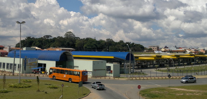 Terminal rodoviário de Fazenda Rio Grande, representando abrir empresa em Fazenda Rio Grande - Abertura Simples