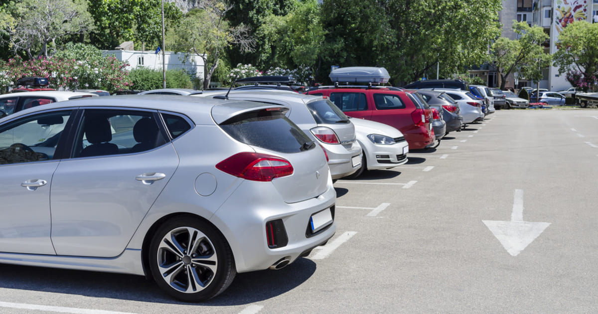 Estacionamento, representando abrir um estacionamento - Abertura Simples