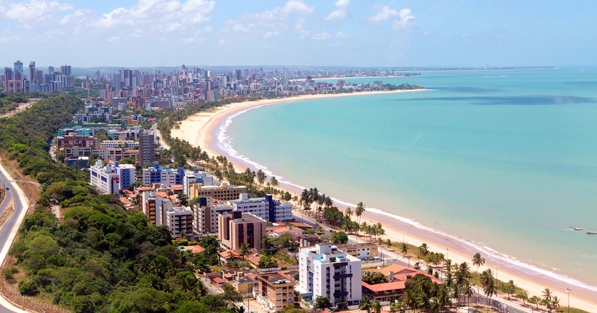 Foto da orla da praia, representando como abrir empresa em João Pessoa