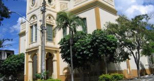 foto da igreja matriz da cidade, representando como abrir empresa em Piracaia