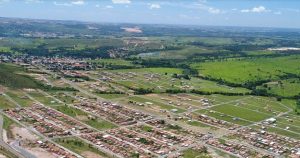 Imagem aérea da cidade que é grande e viabiliza ao empreendedor escolher um escritório de contabilidade em Novo Gama