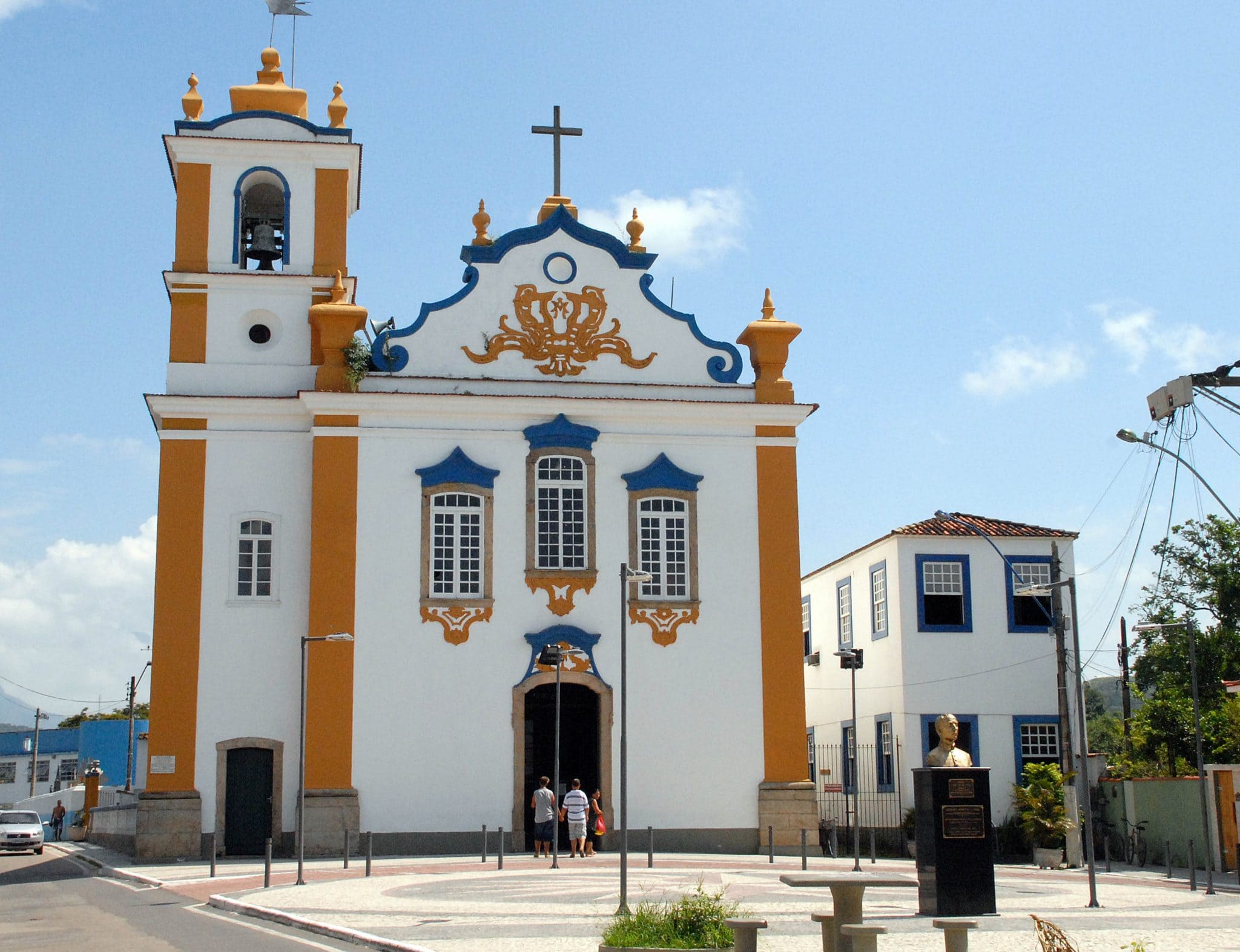Foto da Igreja símbolo da cidade para quem deseja abrir empresa em Magé
