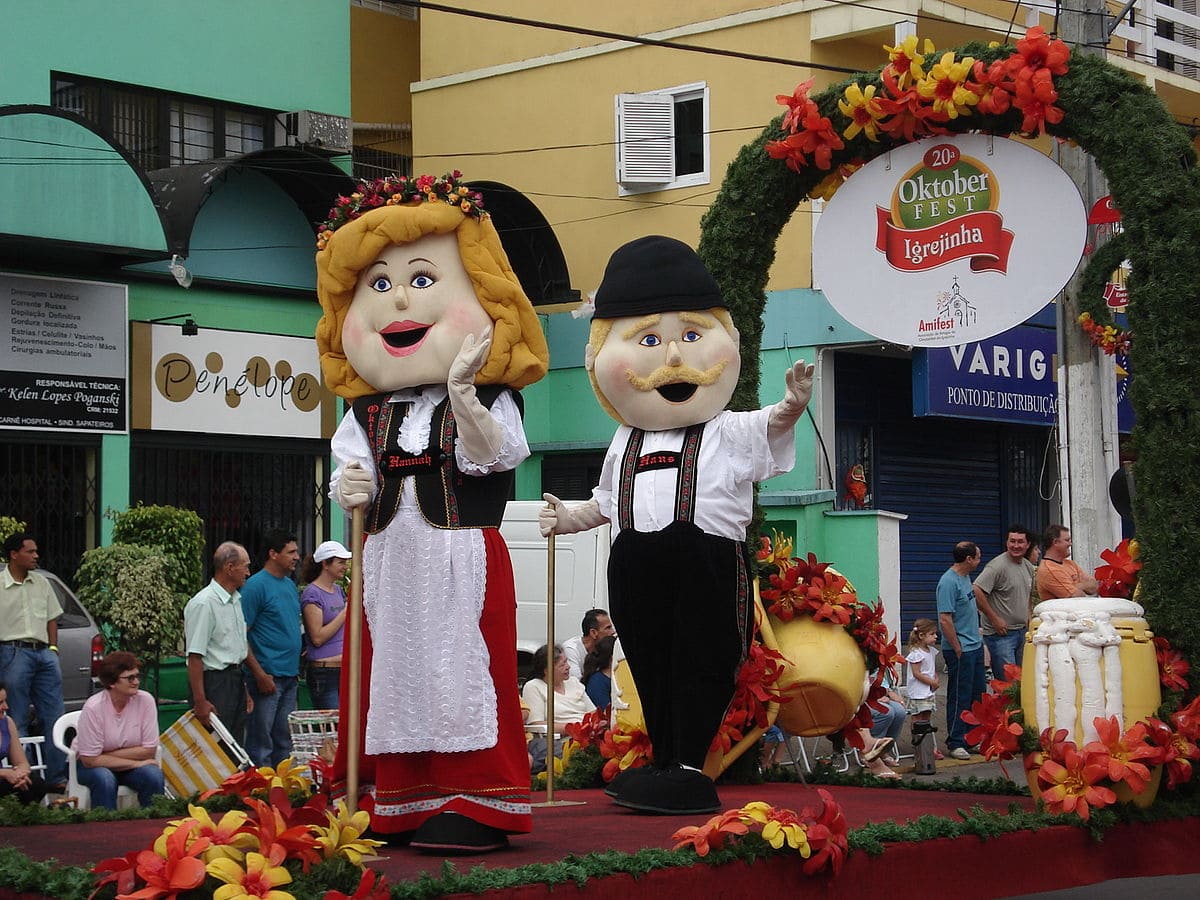 Imagem da festa símbolo da cidade para inspirar quem deseja abrir empresa em Igrejinha