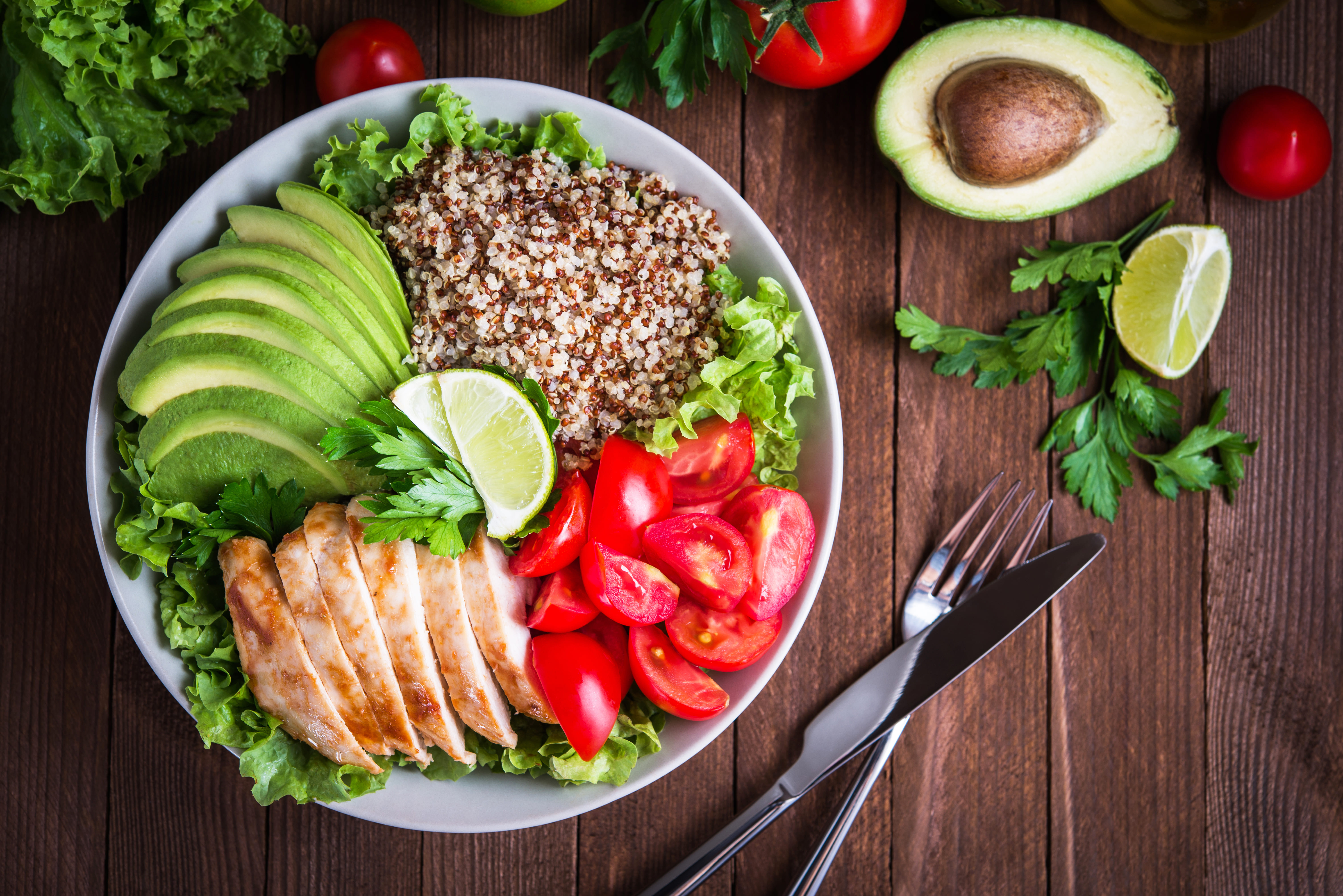 Imagem de um prato saudável para inspirar quem deseja abrir uma empresa de marmita fitness